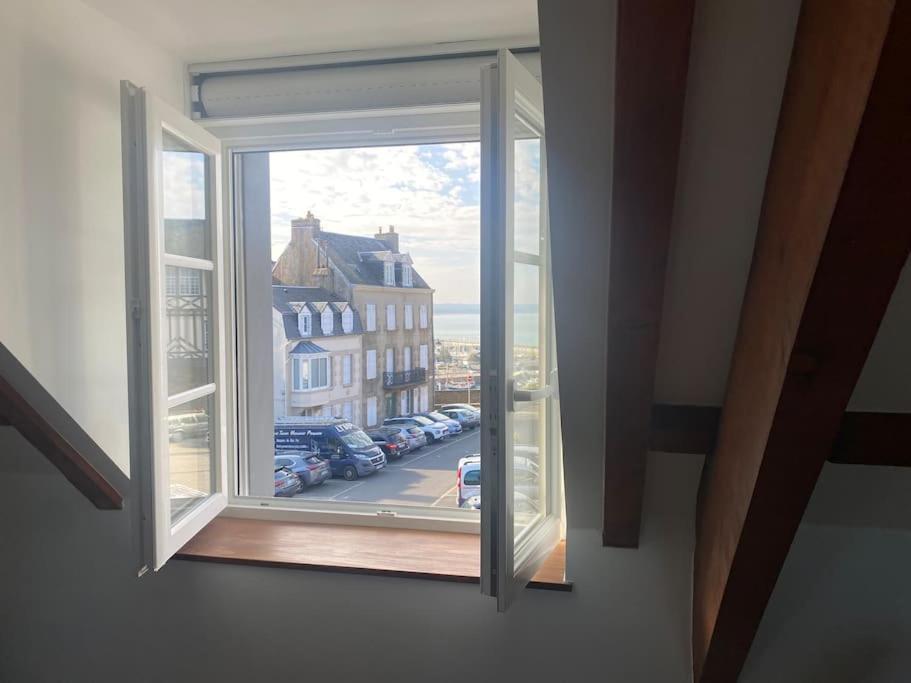 Maison Du Cap Lihou, Duplex Au 1Er Et 2Eme Etage Mansarde, Quartier Historique, Granville Buitenkant foto